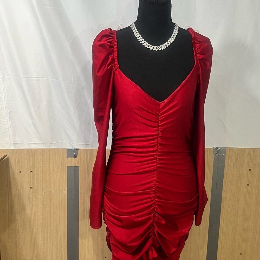 Chic Long Sleeve Red Dress
